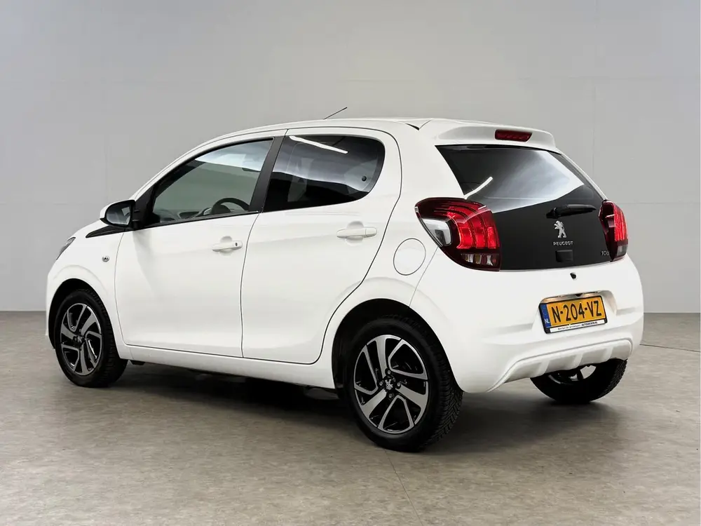 Peugeot 108 1.0 e-VTi Allure uit 2022, foto 3