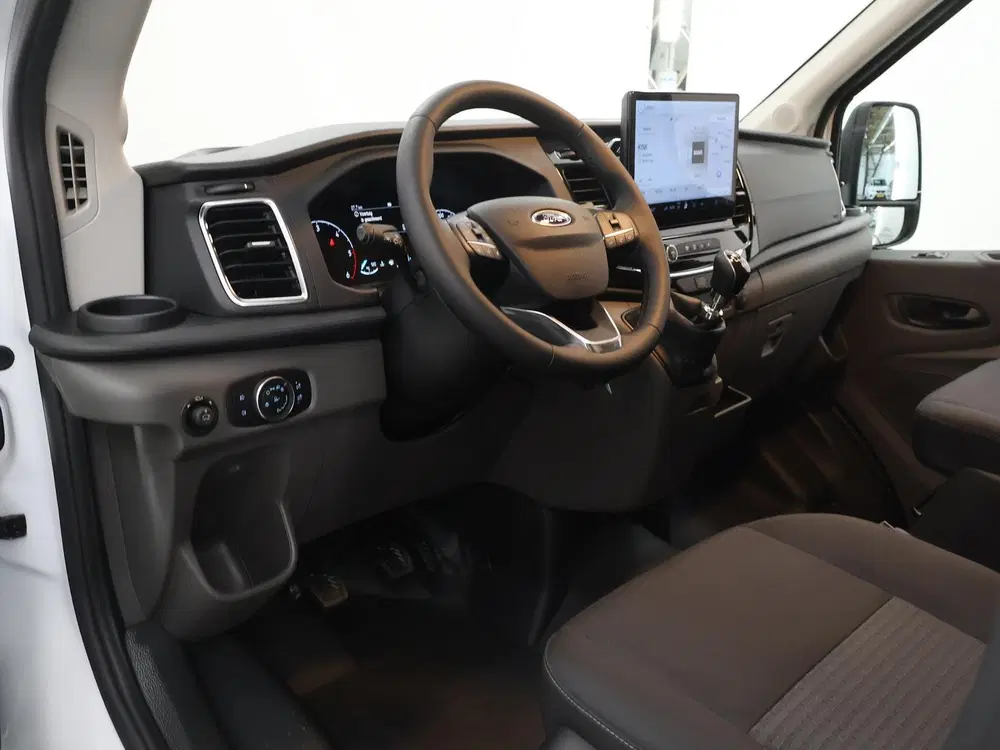 Ford Transit 350 uit 2024, foto 7