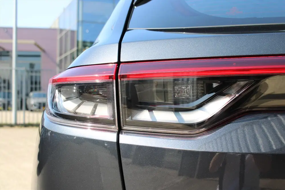 Honda Hr-V 1.5 e:HEV Automaat Elegance | Carplay & Android | uit 2023, foto 17