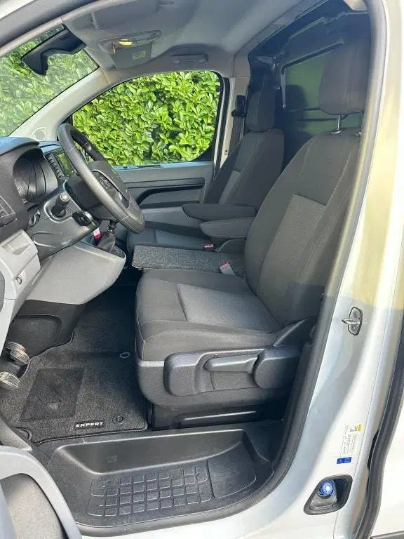 Peugeot Expert 1.5 BlueHDI 120 Standard Premium 2 schuifd uit 2022, foto 5