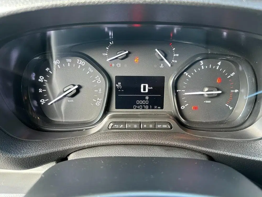 Peugeot Expert 1.5 BlueHDI 120 Standard Premium 2 schuifd uit 2022, foto 9
