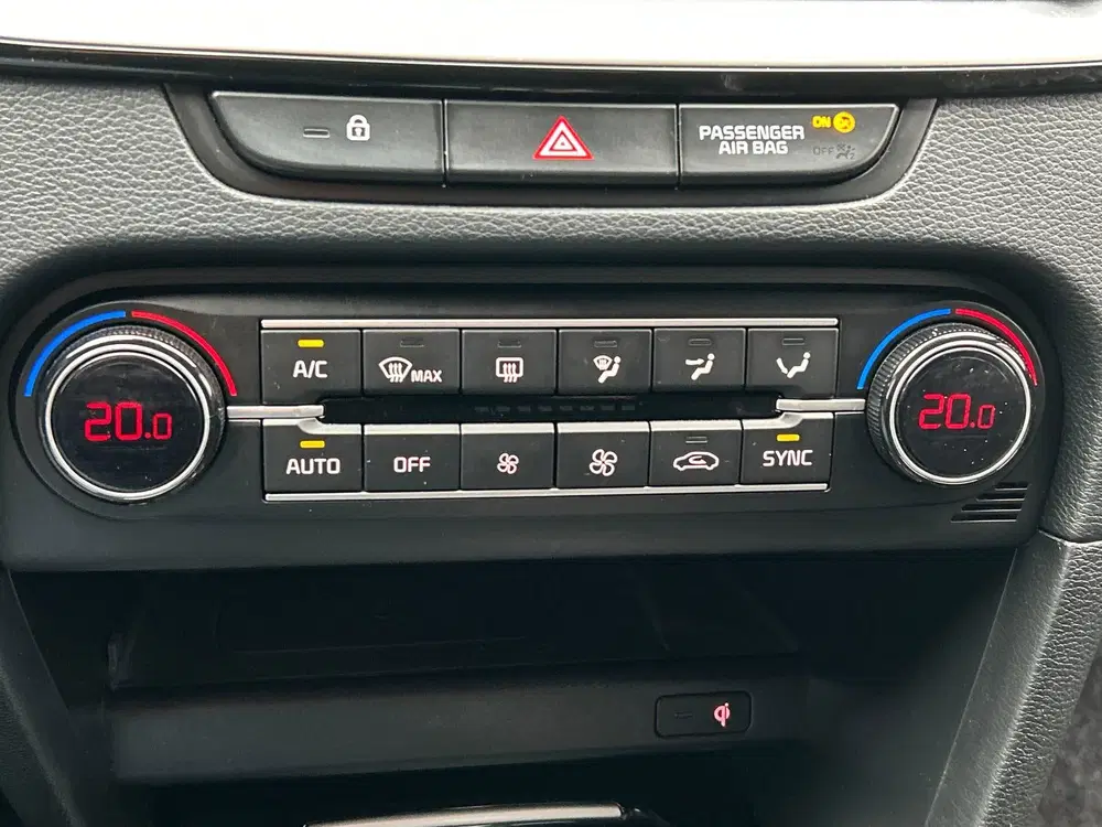 Kia Ceed 1.0 T-GDi GT-Line uit 2022, foto 16