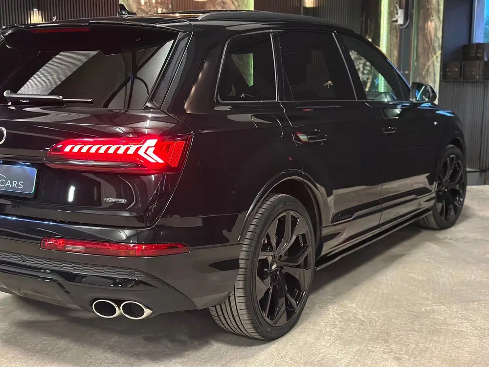 Audi Q7 55 TFSI e quattro 3X S-LINE uit 2023, foto 5