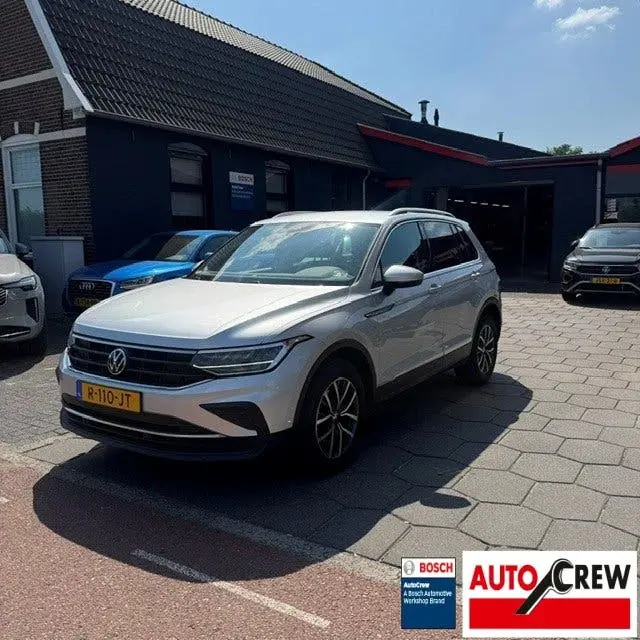Volkswagen Tiguan 1.5 TSI 150pk Life Business uit 2022, foto 2