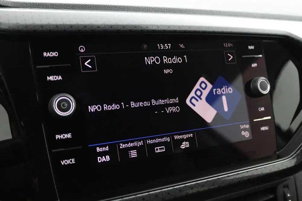 Volkswagen T-Cross 1.0 TSI AUTOMAAT I VIRTUAL I APPLE CAR-PL uit 2019, foto 8