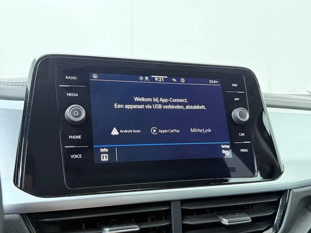 Volkswagen T-Roc 1.0 TSI Life | 110 PK | Adaptive Cruise Con uit 2022, foto 16