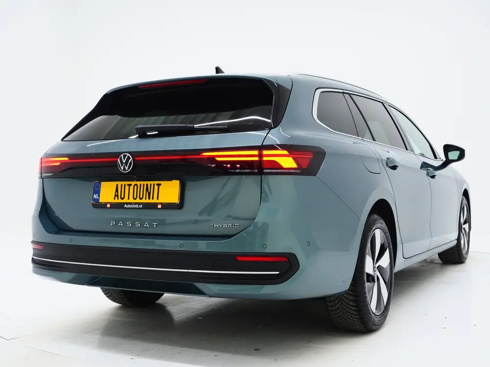 Volkswagen Passat Variant 1.5 eHybrid 204PK | Leder/Alcantar uit 2025, foto 9