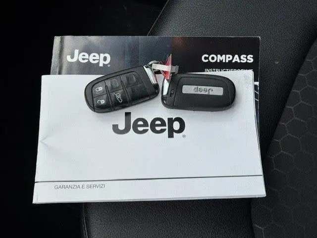 Jeep Compass 1.3T Limited - 1e eigenaar - LED -Leder-Keyless uit 2020, foto 19