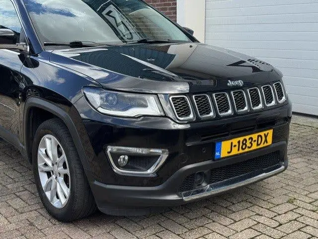 Jeep Compass 1.3T Limited - 1e eigenaar - LED -Leder-Keyless uit 2020, foto 6
