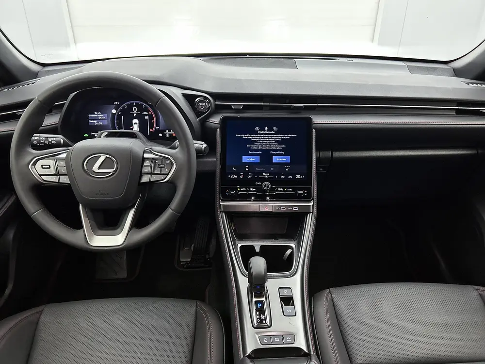 Lexus LBX Emotion 2WD Tech Pack uit 2025, foto 4