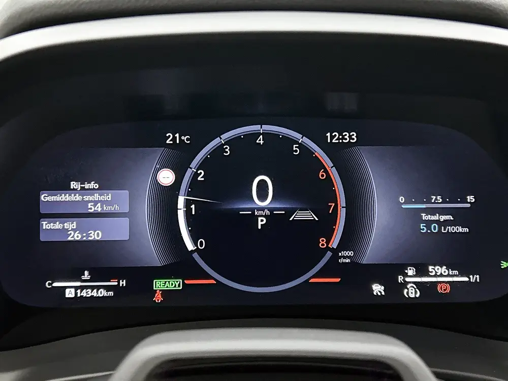 Lexus LBX Emotion 2WD Tech Pack uit 2025, foto 5