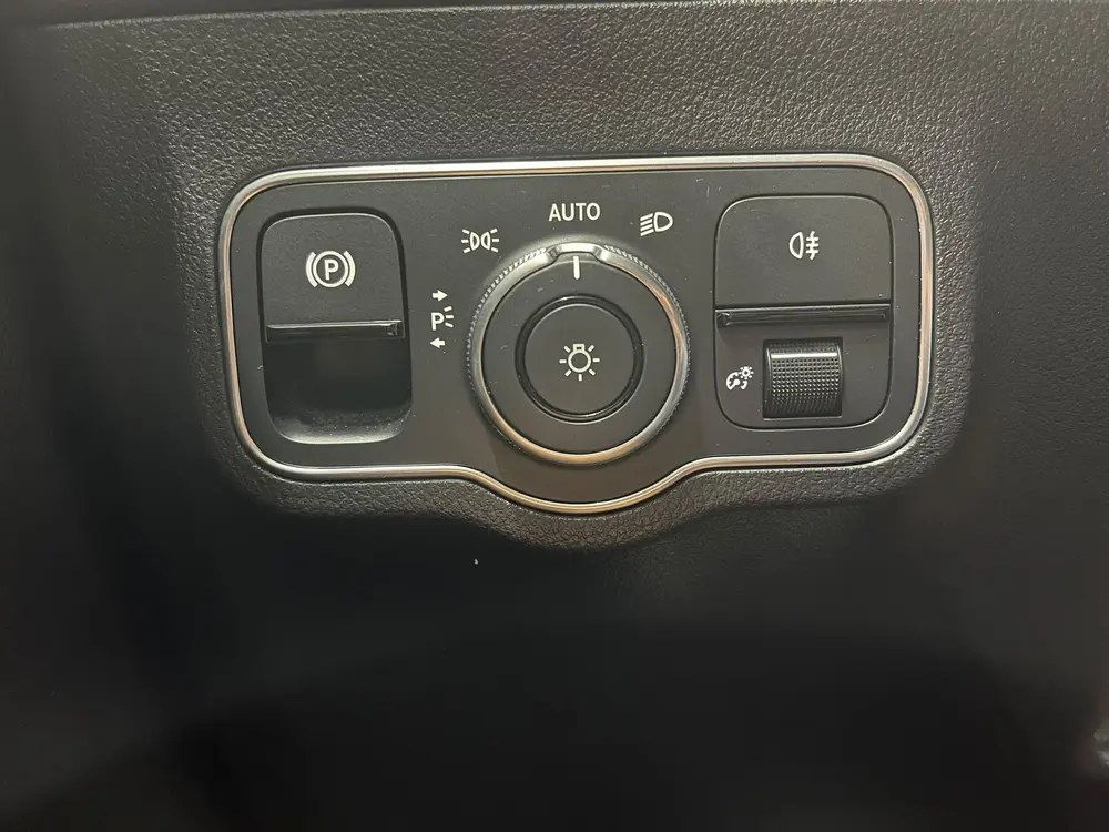 Mercedes-Benz GLA 250 e Business Solution Navigatie C uit 2022, foto 12
