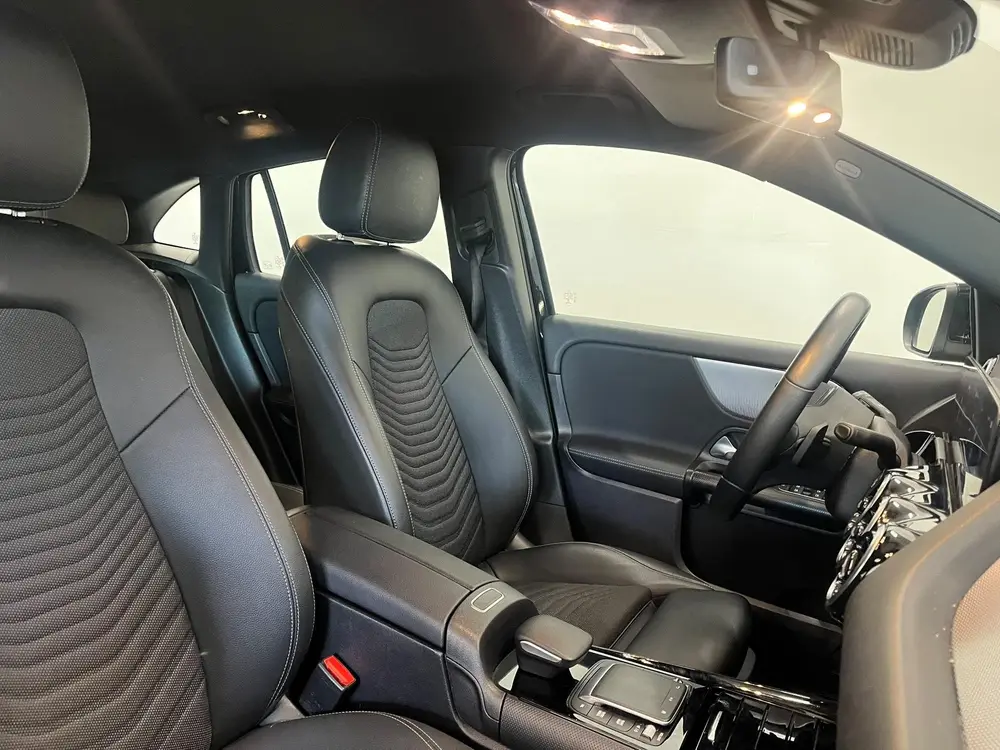 Mercedes-Benz GLA 250 e Business Solution Navigatie C uit 2022, foto 9