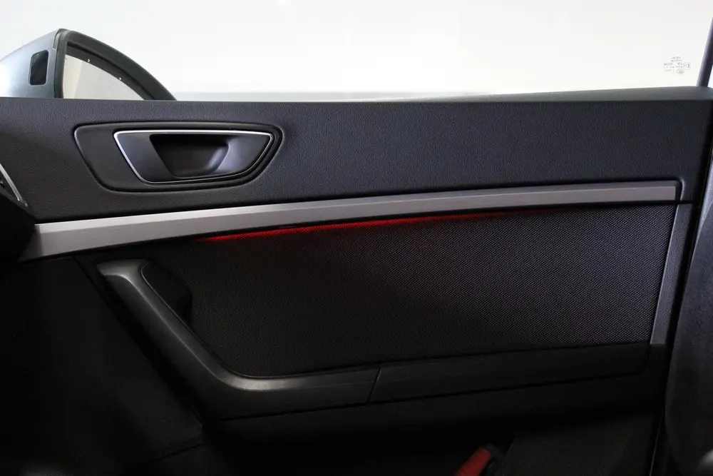 SEAT Ateca 2.0 TDI FR Business Intense uit 2021, foto 11