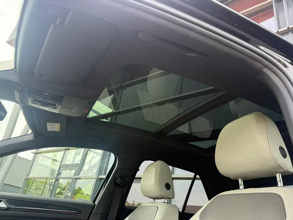 Volkswagen T-Roc 1.5 TSI Style Business/ Panorama dak/ Virtu uit 2019, foto 9