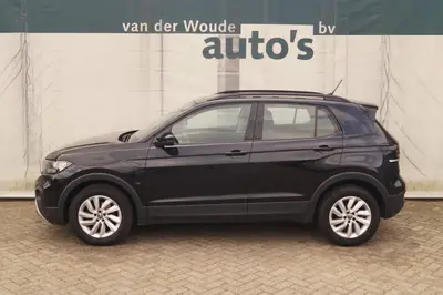 Volkswagen T-Cross 1.0 TSI Life -NAVI-PDC-AIRCO-DAB-CARPLAY uit 2022