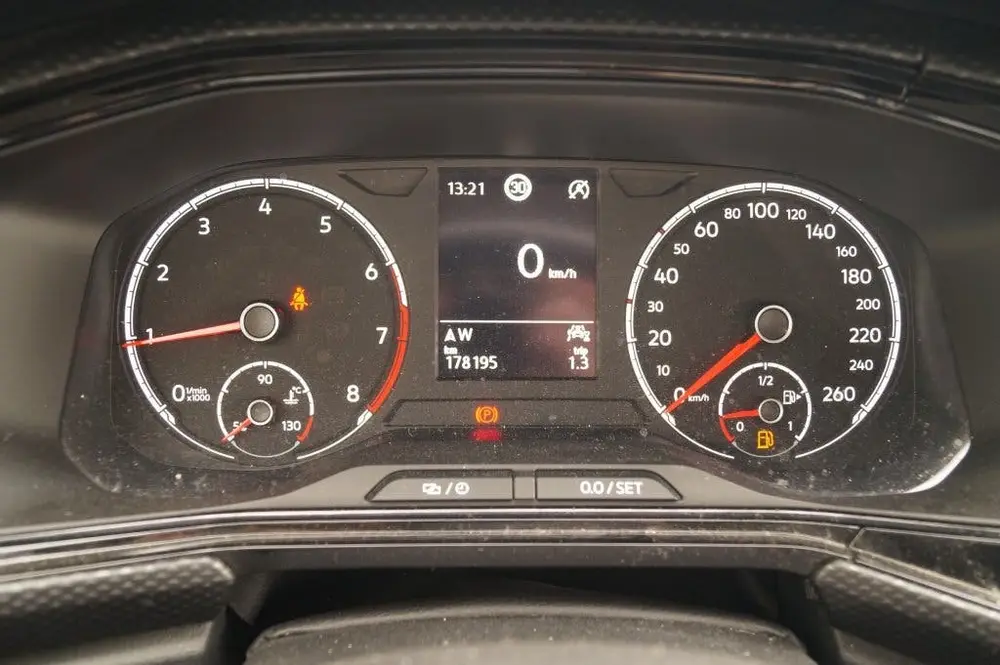 Volkswagen T-Cross 1.0 TSI Life -NAVI-PDC-AIRCO-DAB-CARPLAY uit 2022, foto 11