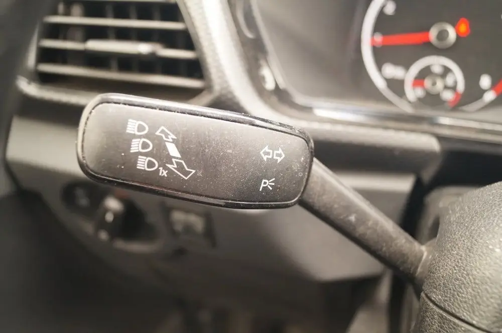 Volkswagen T-Cross 1.0 TSI Life -NAVI-PDC-AIRCO-DAB-CARPLAY uit 2022, foto 14