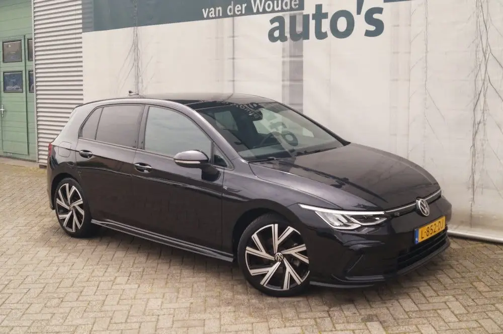 Volkswagen Golf 1.5 TSI 130pk R-Line -PANO-LED-ECC-PDC-NAVI uit 2021, foto 4