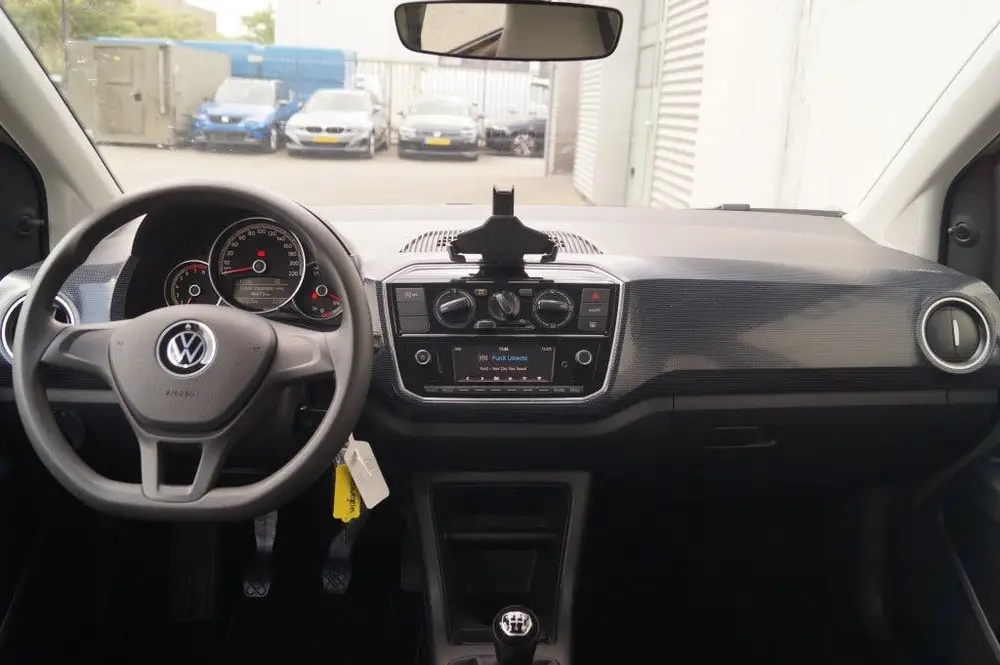 Volkswagen Up! 1.0 MPI 65pk Edition 5-drs -AIRCO-DAB uit 2023, foto 10