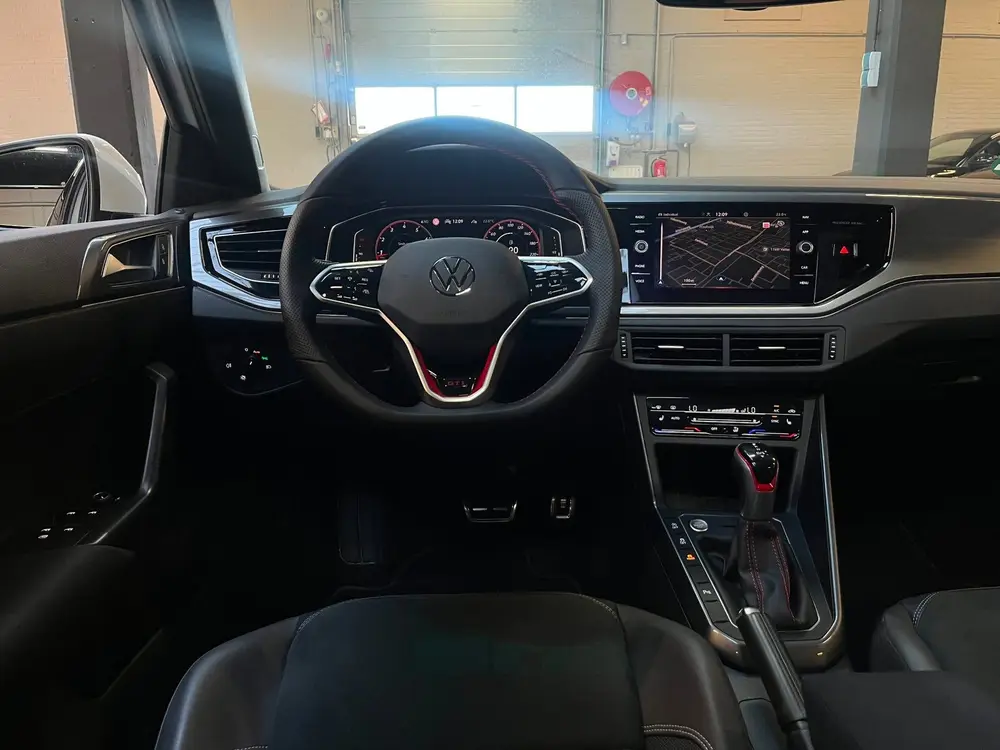 Volkswagen Polo 2.0 TSI GTI Pano/IQlight/Virtual/ACC/Camera uit 2022, foto 17