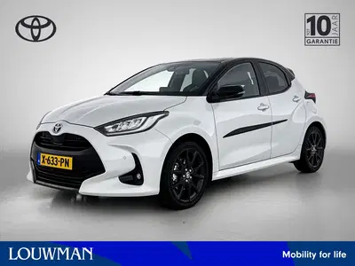 Toyota Yaris 1.5 Hybrid Executive uit 2024