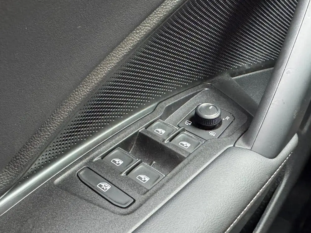Volkswagen Tiguan 1.5 eTSI DSG LIFE GOAL NAVI/360°CAMERA/TR uit 2025, foto 12