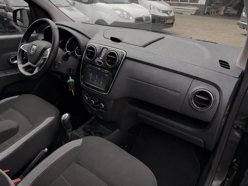 Dacia Lodgy 1.6 SCe Stepway | Airco | Cruise | DealerOH uit 2019, foto 11