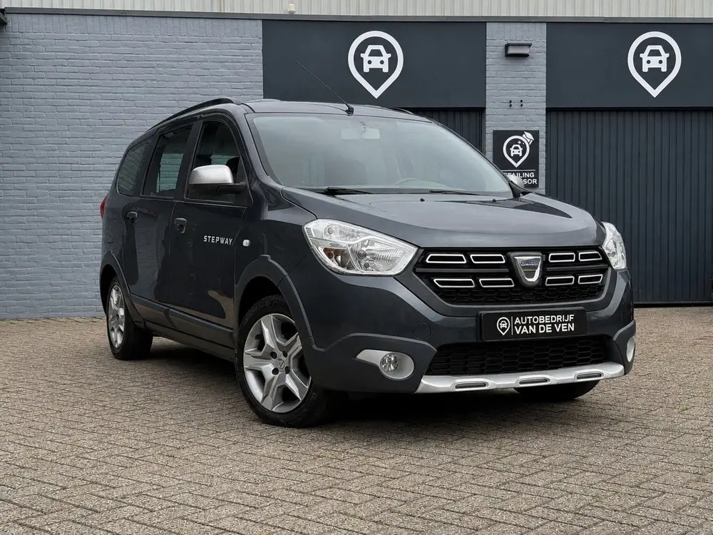 Dacia Lodgy 1.6 SCe Stepway | Airco | Cruise | DealerOH uit 2019, foto 5