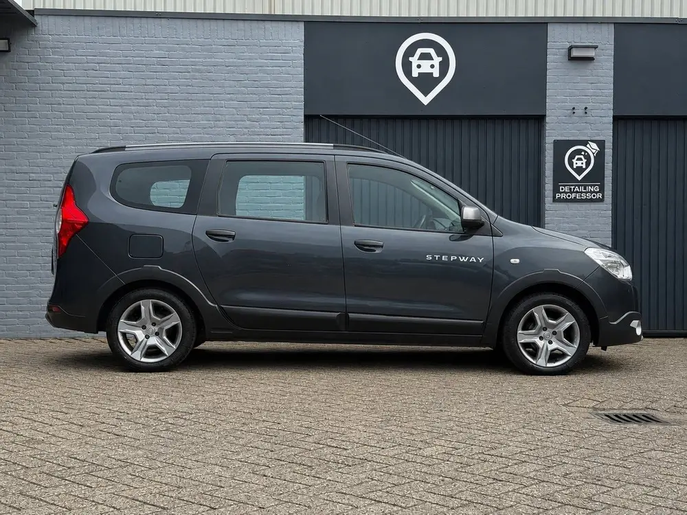 Dacia Lodgy 1.6 SCe Stepway | Airco | Cruise | DealerOH uit 2019, foto 6