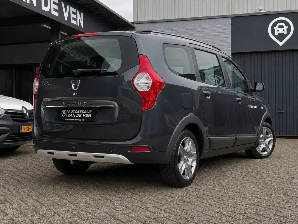 Dacia Lodgy 1.6 SCe Stepway | Airco | Cruise | DealerOH uit 2019, foto 7