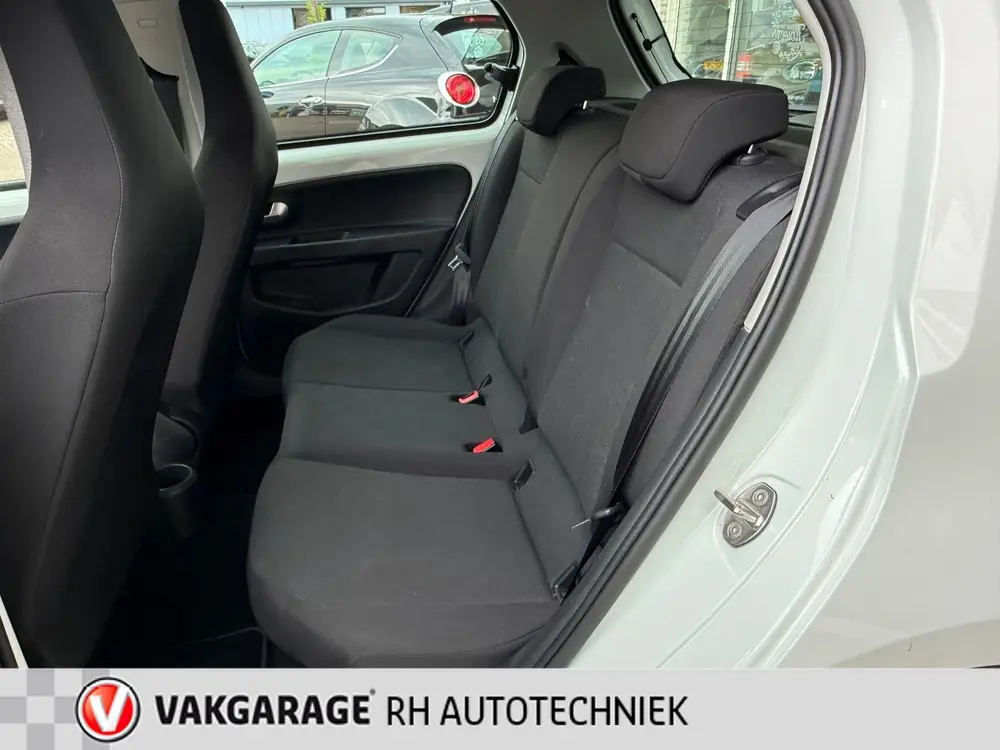Volkswagen Up! 1.0 uit 2022, foto 8
