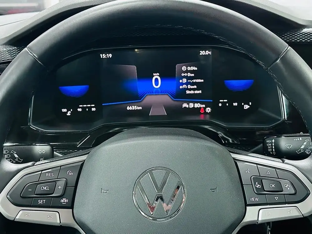 Volkswagen Polo PDC - STOELVERWARMING - LANE ASSIST - FRONT uit 2022, foto 15
