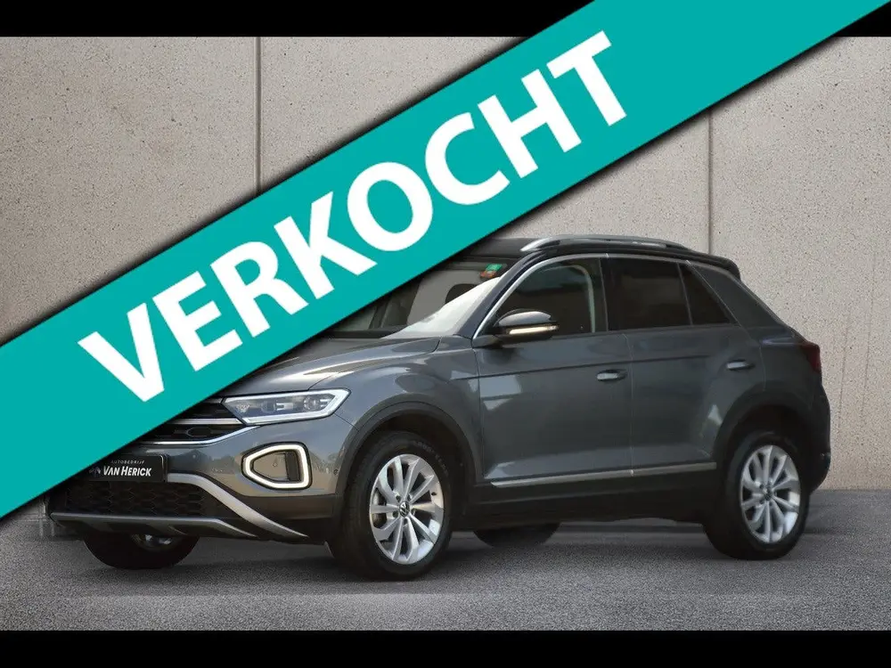 Volkswagen T-Roc 1.5 TSI Style 150PK Automaat | IQ Light | A uit 2022