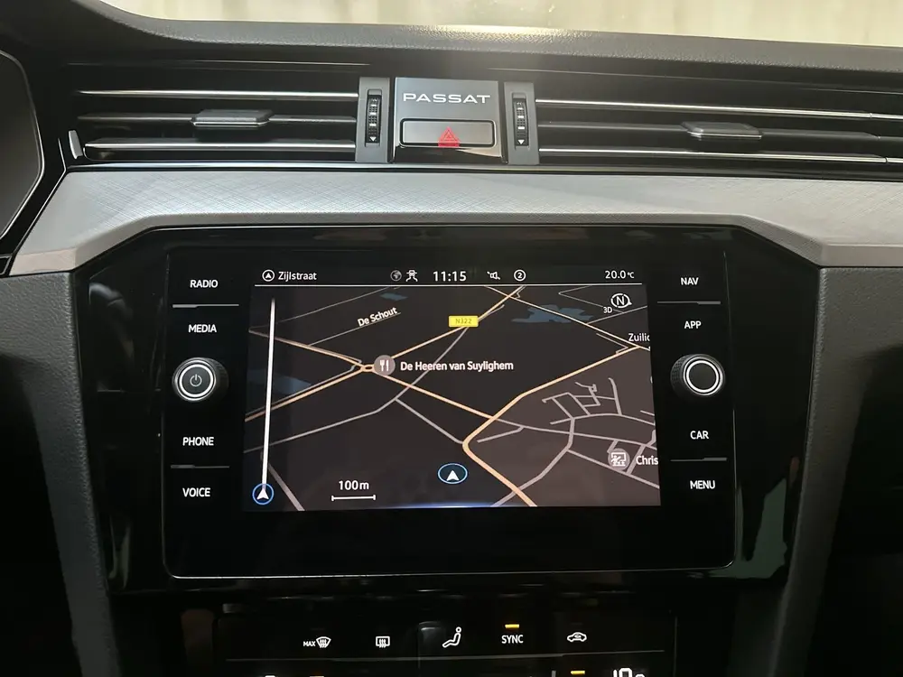 Volkswagen Passat Variant 1.5 TSI 150pk DSG Business Navigat uit 2021, foto 11