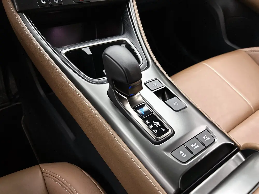 Lexus LBX Relax + Advanced Pack uit 2025, foto 12