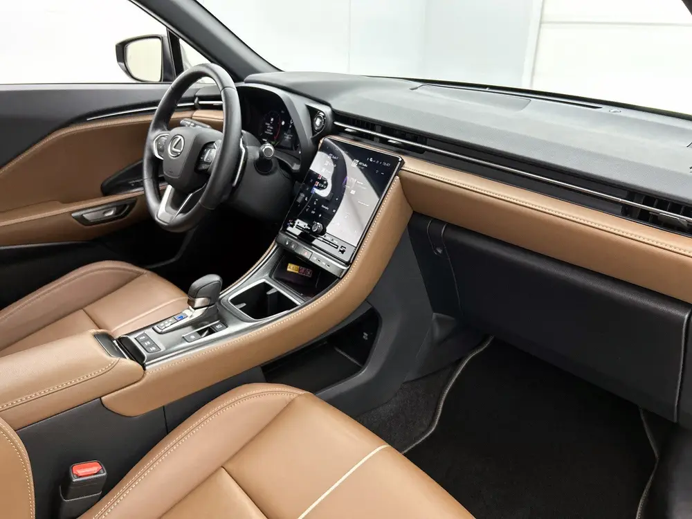 Lexus LBX Relax + Advanced Pack uit 2025, foto 6