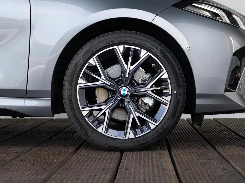 BMW 1-serie 120 uit 2026, foto 9