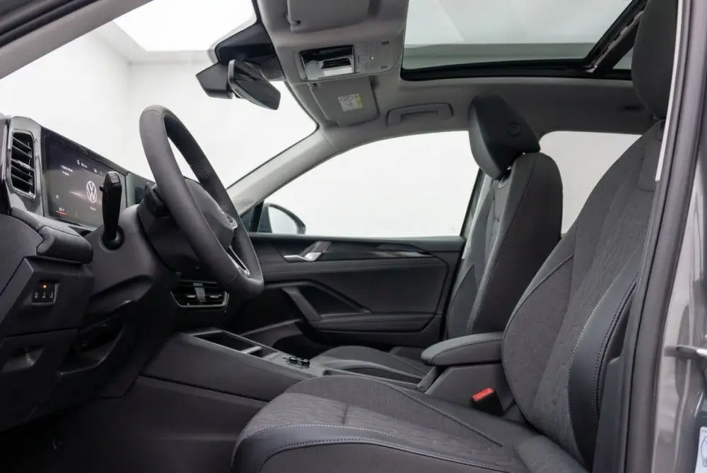 Volkswagen Tiguan 1.5 eTSI Pano l 360 Camera l Blindspot l I uit 2026, foto 10