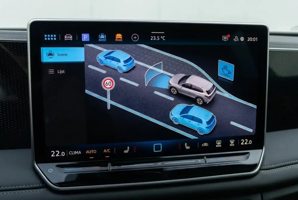 Volkswagen Tiguan 1.5 eTSI Pano l 360 Camera l Blindspot l I uit 2026, foto 16