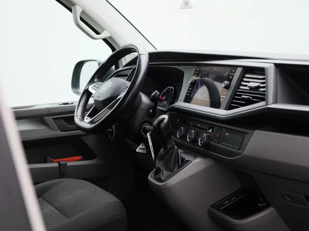 Volkswagen Transporter 2.0 TDI L1H1 150PK uit 2021, foto 7