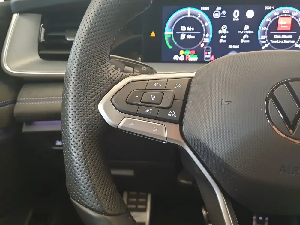 Volkswagen Tayron 1.5 eHybrid 272pk DSG/AUT R-Line Edition W uit 2025, foto 11