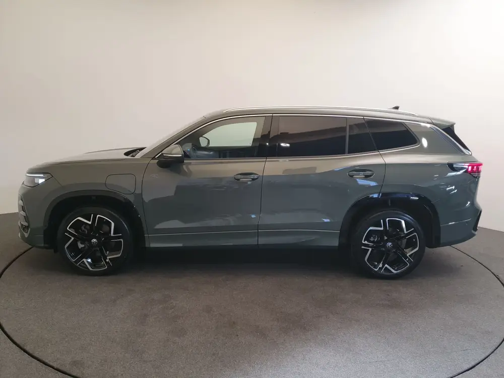 Volkswagen Tayron 1.5 eHybrid 272pk DSG/AUT R-Line Edition W uit 2025, foto 2