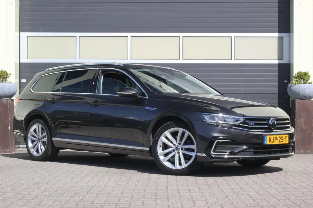 Volkswagen Passat Variant 1.4 TSI GTE Business | Trekhaak | uit 2022, foto 5