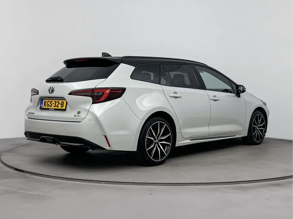 Toyota Corolla Hybrid 200 Business GR Sport P uit 2024, foto 2