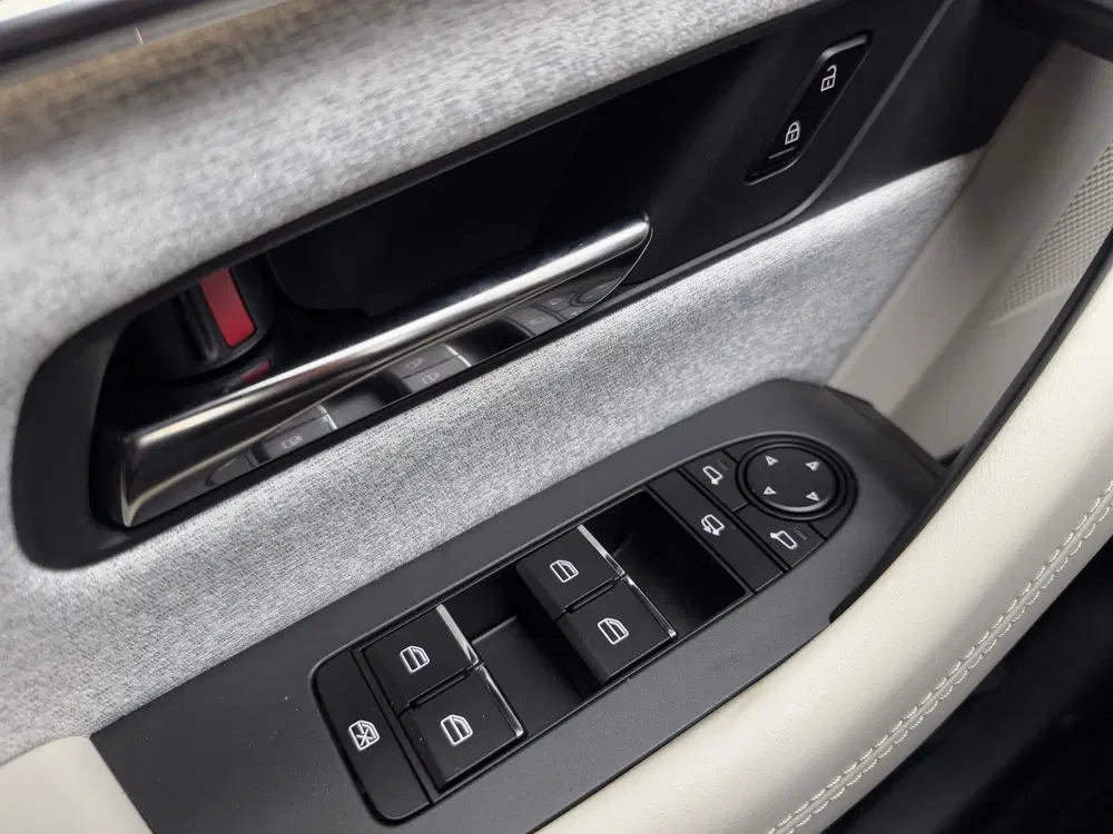 Mazda CX-80 2.5 e-SkyActiv PHEV Takumi Plus 6p. uit 2026, foto 15