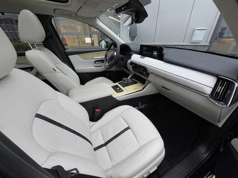 Mazda CX-80 2.5 e-SkyActiv PHEV Takumi Plus 6p. uit 2026, foto 9
