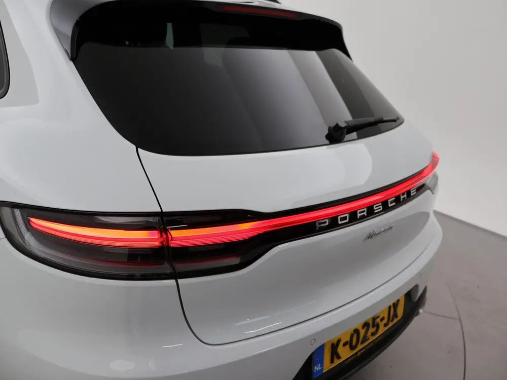 Porsche Macan 2.0 AUT. FACELIFT MODEL + PANORAMA | LUCHTVERI uit 2019, foto 14