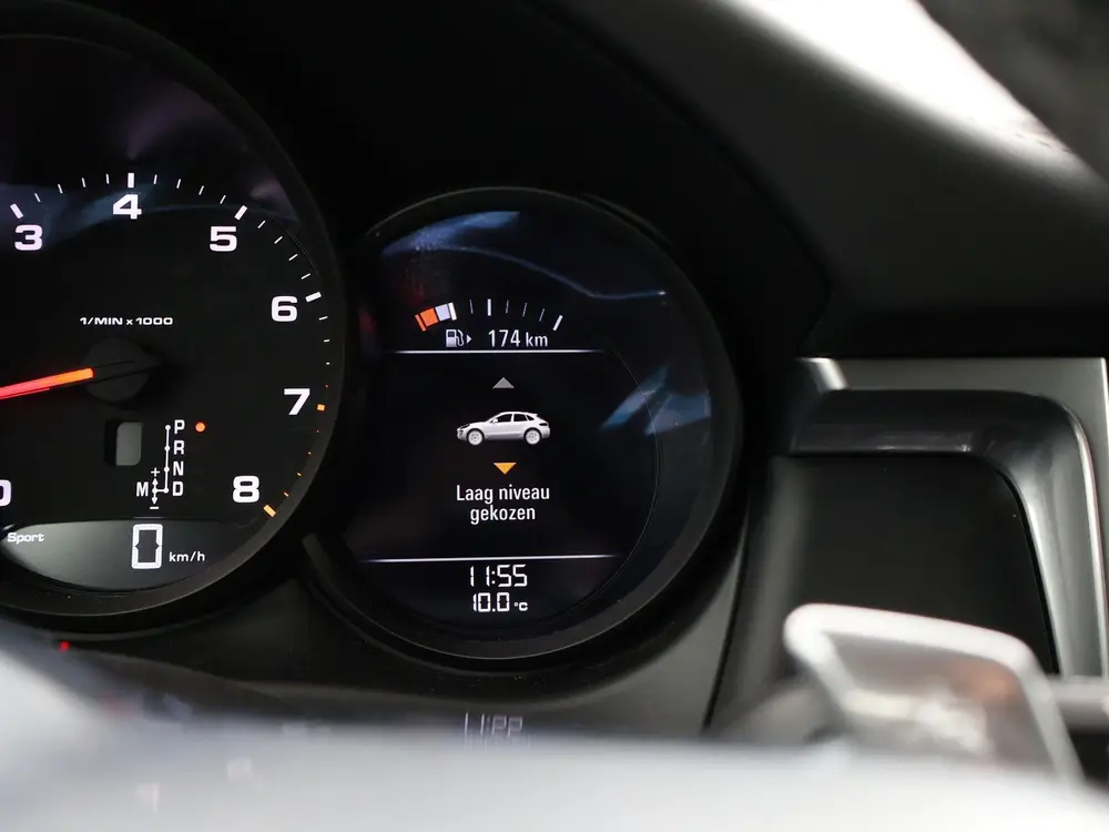 Porsche Macan 2.0 AUT. FACELIFT MODEL + PANORAMA | LUCHTVERI uit 2019, foto 15