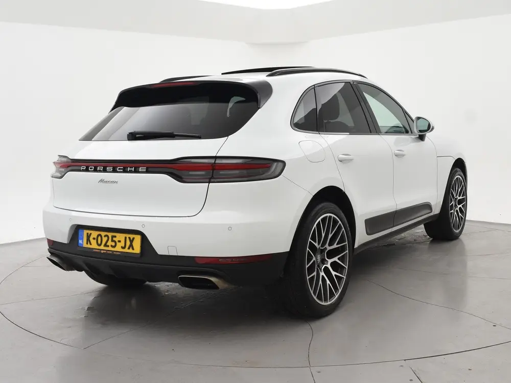 Porsche Macan 2.0 AUT. FACELIFT MODEL + PANORAMA | LUCHTVERI uit 2019, foto 2